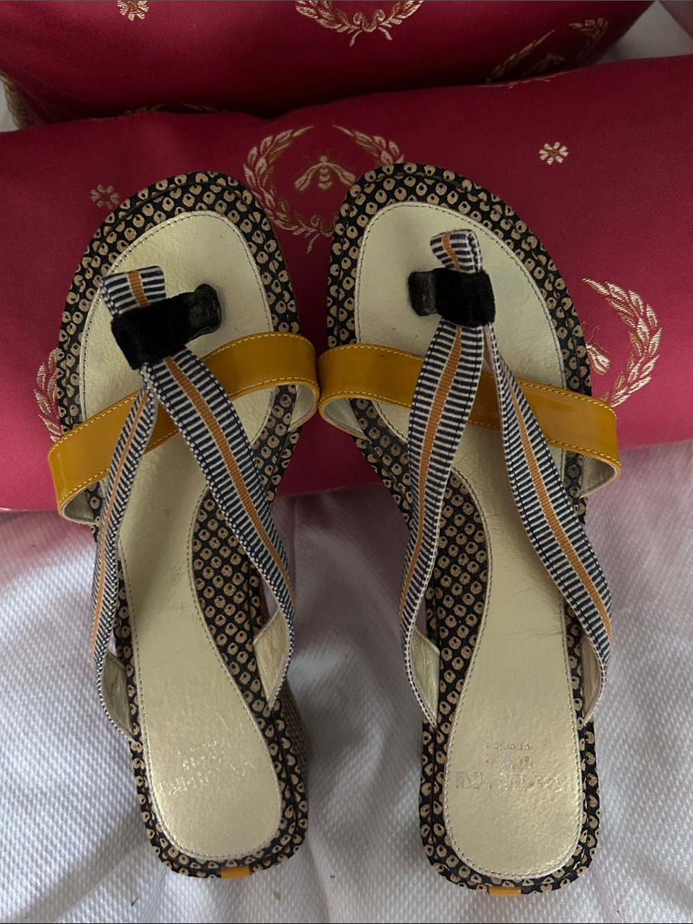 Ka-Bu-Ki Yellow and Black Strappy Slide Wedge Sandals